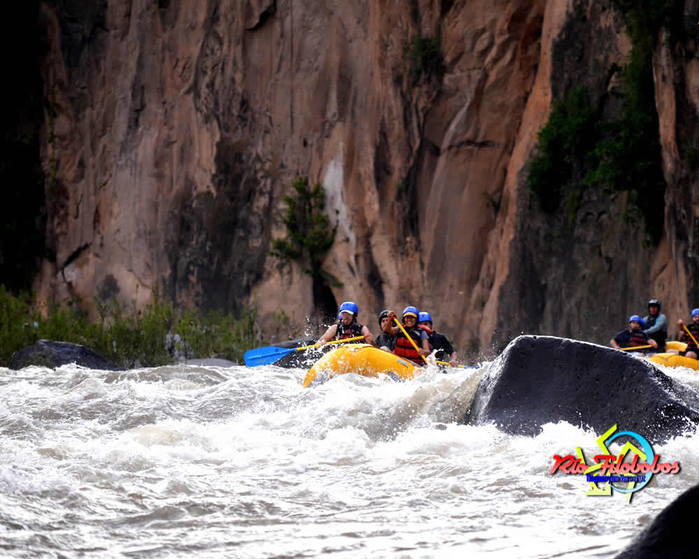 Aventura en los rápidos del río Filobobos Veracruz